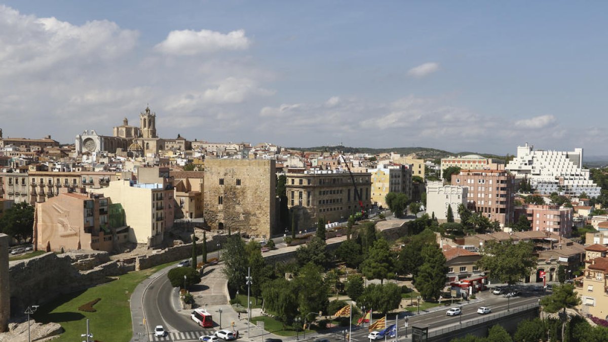 Tarragona es trobava l'any 2020 en la tercera posició de ciutats amb més deute viu per càpita.