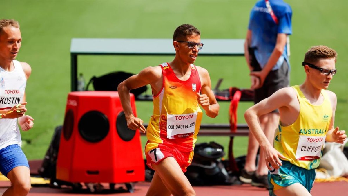 El atleta tortosí Yassine Ouhdadi durante la prueba.