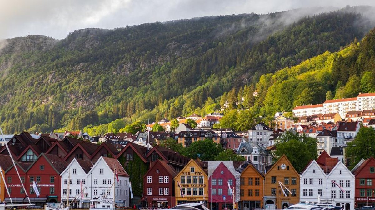 Imatge de recurs d'una vila de Noruega.