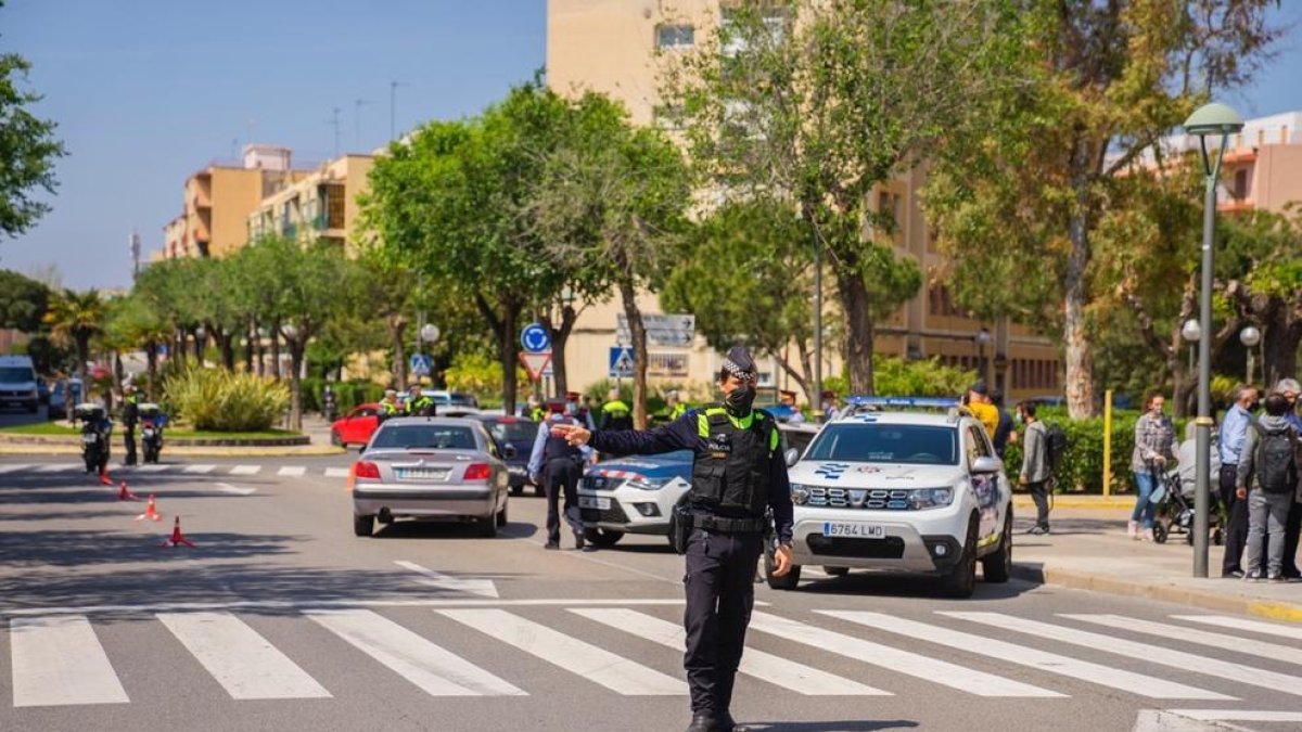 Guàrdia Urbana de Tarragona, Mossos d'Esquadra, pla integral seguretat, Tarragona, control, barris, policies, policia, agents