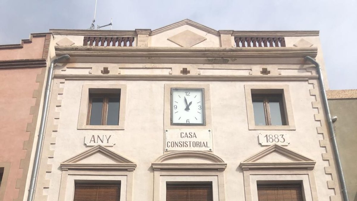 Imagen del balcón del Ayuntamiento de la Canonja.