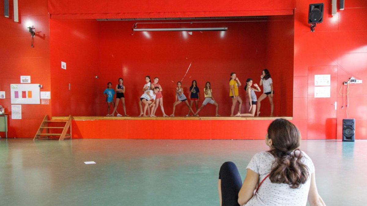 Imagen de una de las clases del Casal de Danza del Morell.