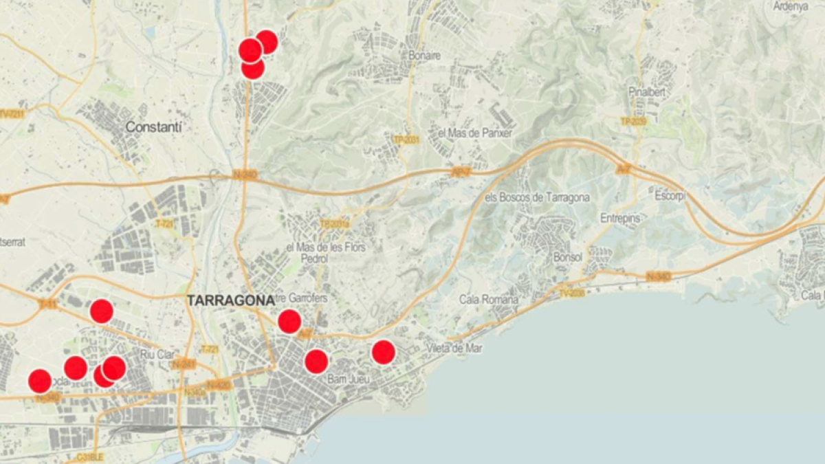 El Ayuntamiento ha distribuido los reductores por toda la ciudad en puntos conflictivos.