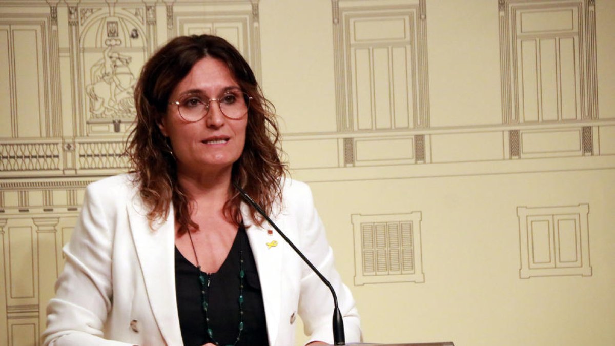 La consejera de la Presidencia, Laura Vilagrà, durante una rueda de prensa en el Palau de la Generalitat