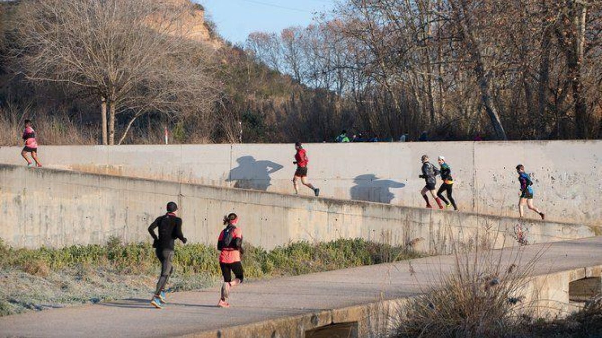 Participants de la sisena edició de la Llanera Trail