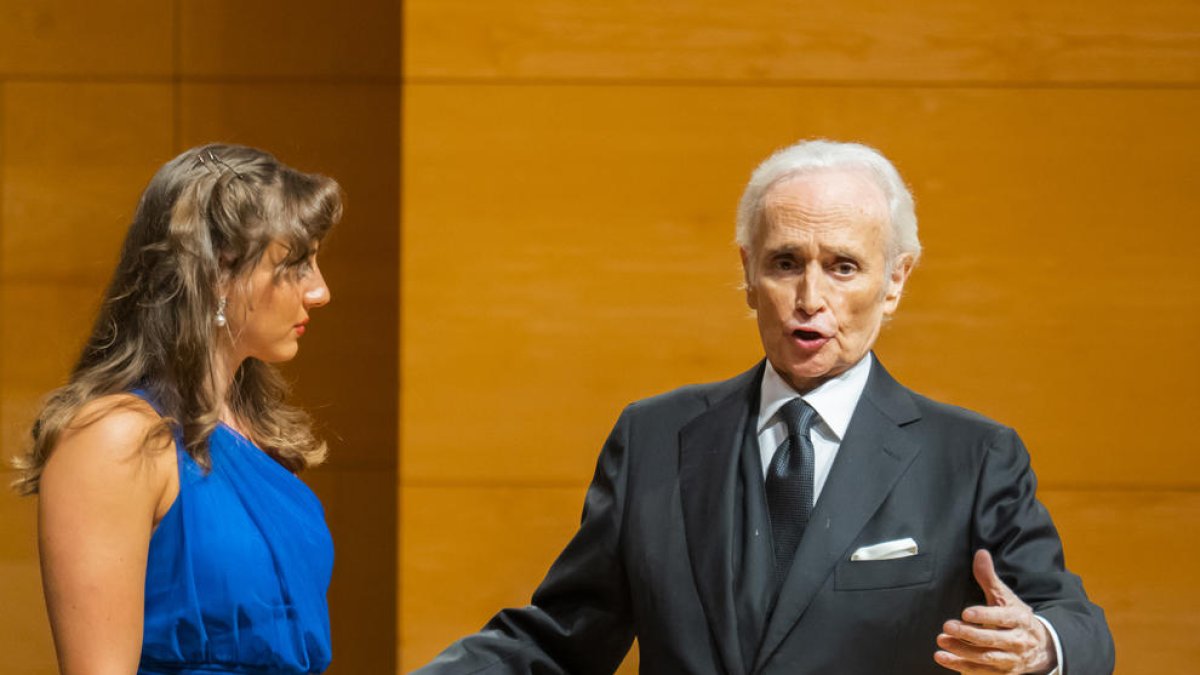 Un momento de la actuación de Josep Carreras en el Auditorio.