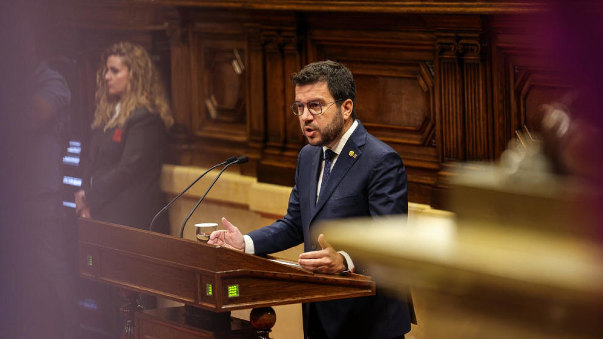 El presidente de la Generalitat, Pere Aragonès, interviene en el debate de política general en el Parlament.