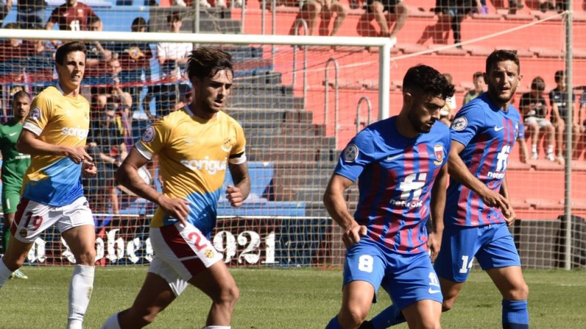 El Nàstic fa llenya i se li escapa la victòria de les mans (2-1)