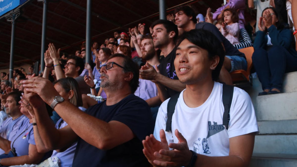 Muga Yoshikawa celebra un castell descarregat durant el Concurs.