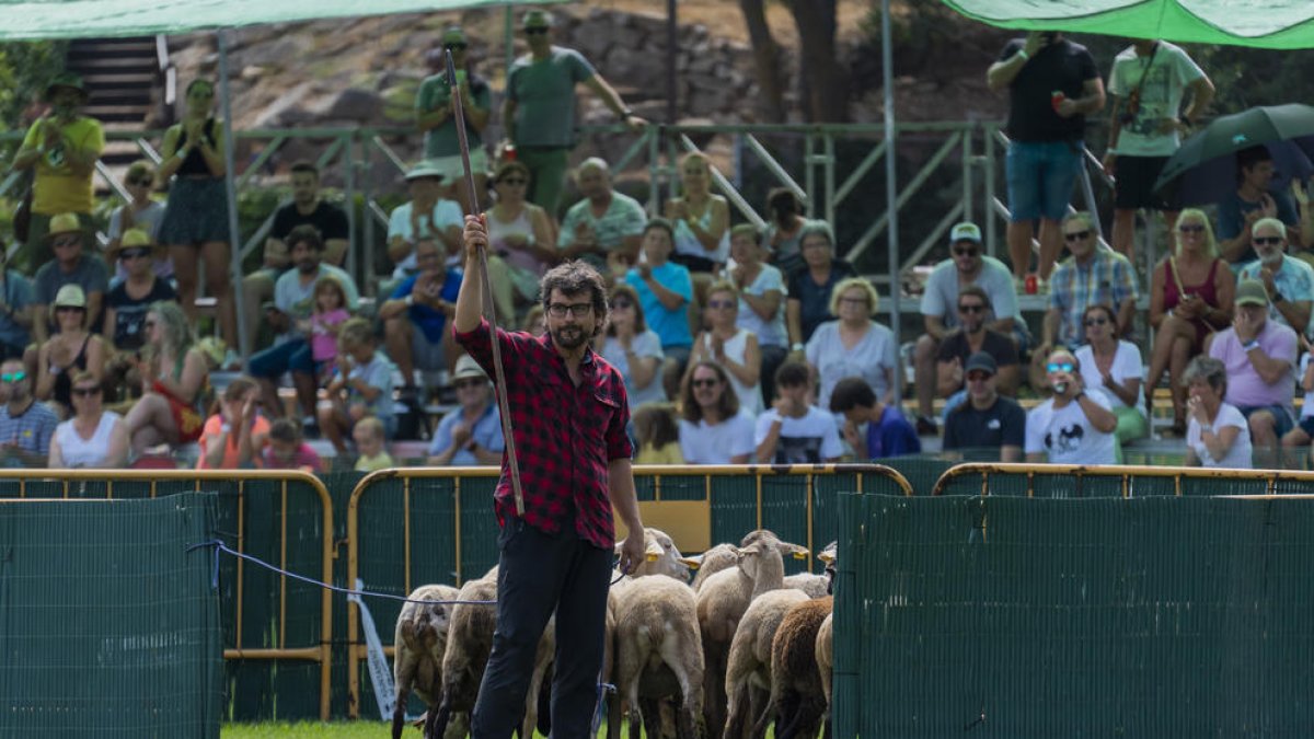 El pastor Moisés Tarrés, amb el seu gos Mac, va guanyar la 33a edició del concurs.