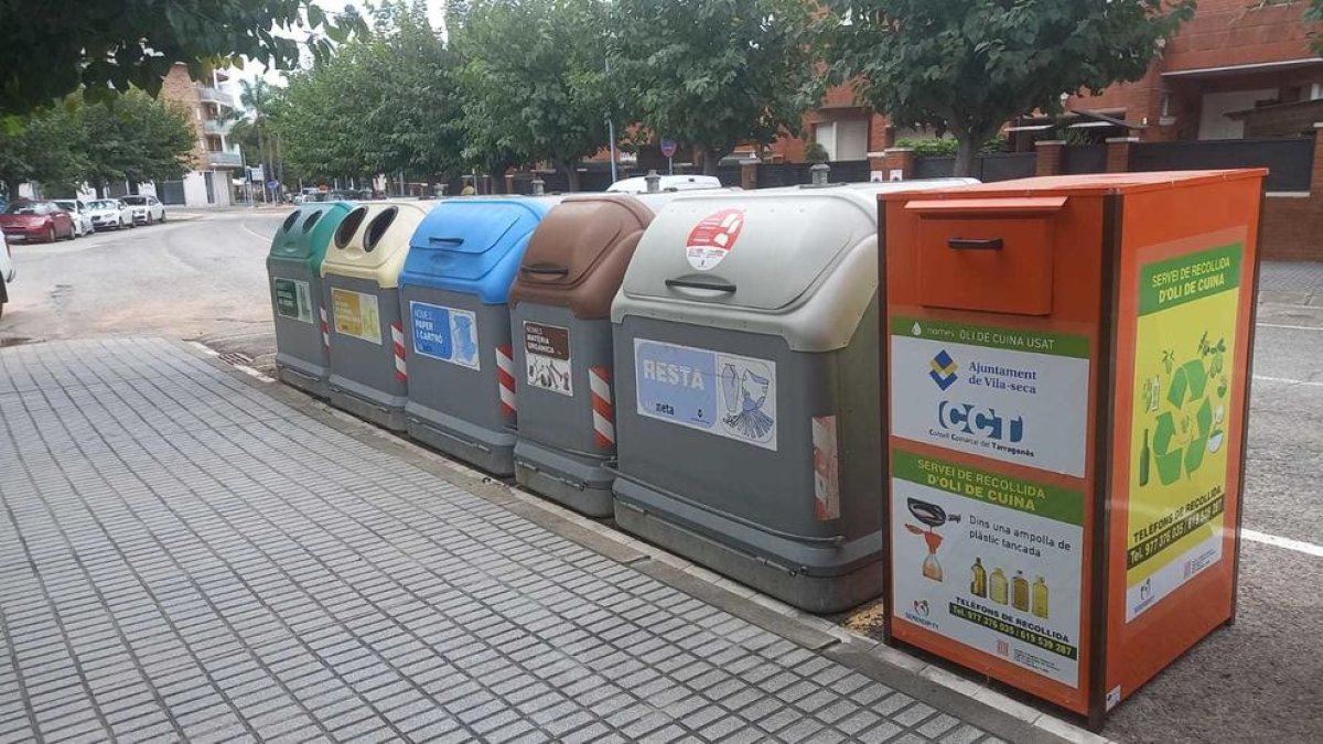Imatge del nou contenidor instal·lat a l'avinguda Estadi.