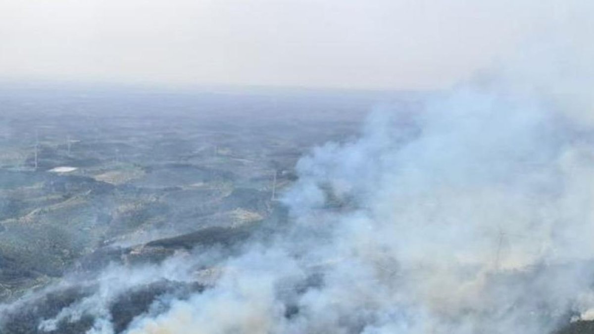 Imatge aèria del foc de la Terra Alta.