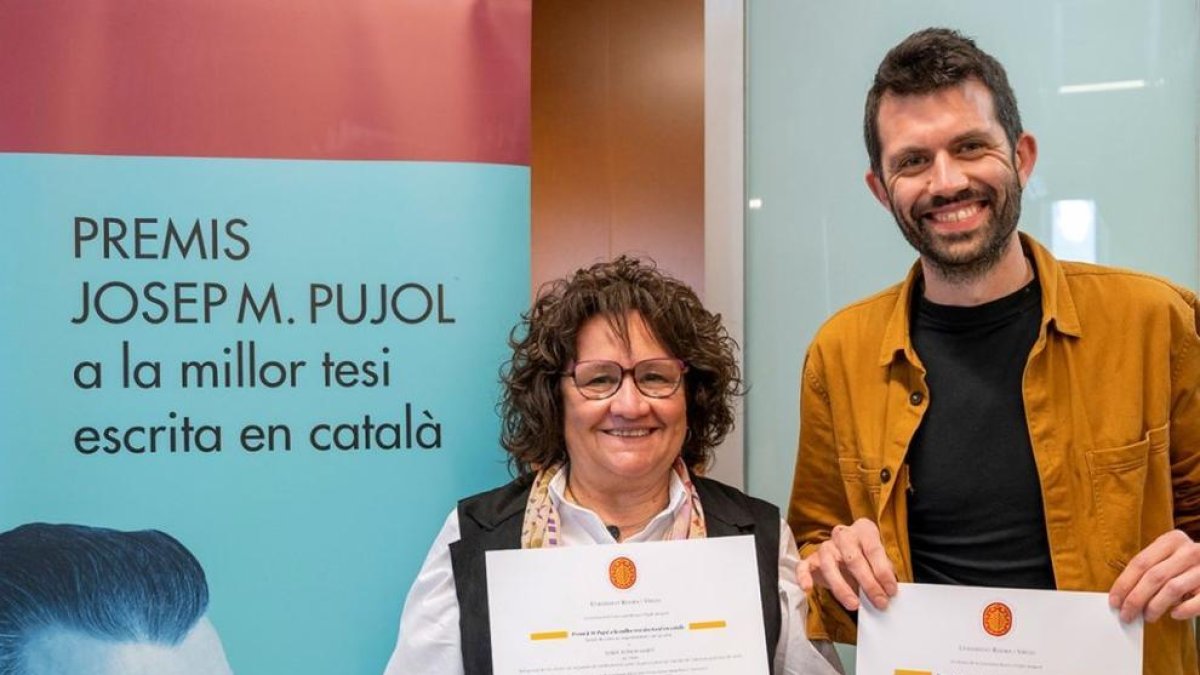 Isabel Rosich y Xavier Cela, ganadores de los premios Josep Maria Pujol y Sanmartín.