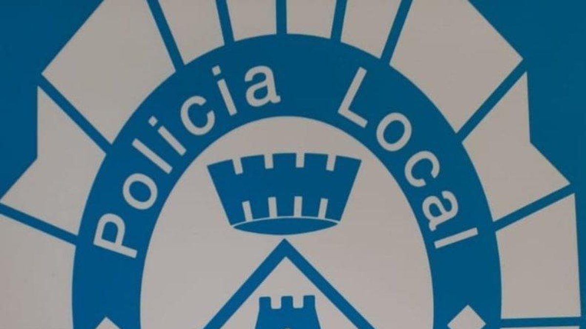 Cuchillo intervenido por la Policía Local de Vilanova y la Geltrú a un hombre que intimidaba a peatones.