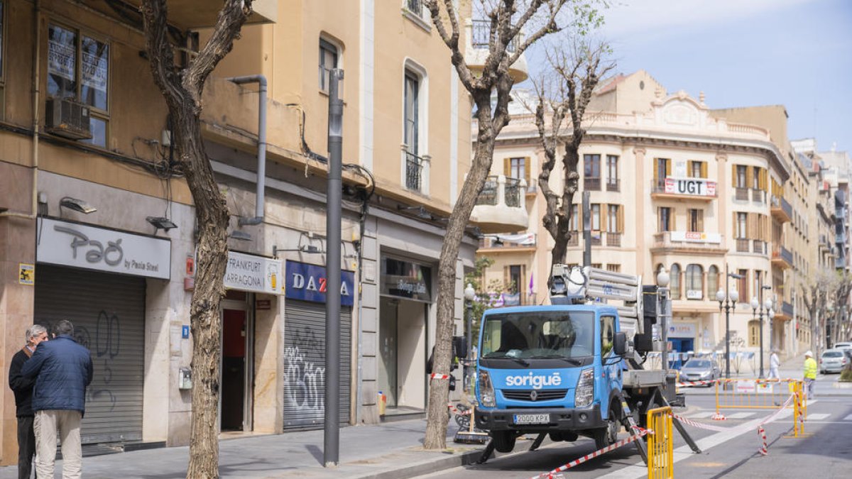 Ya han empezado las obras en la calle Canyelles.