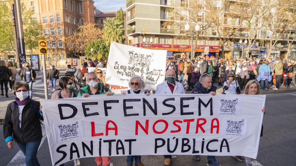 Imatge de la manifestació en defensa de la sanitat pública a Tarragona.