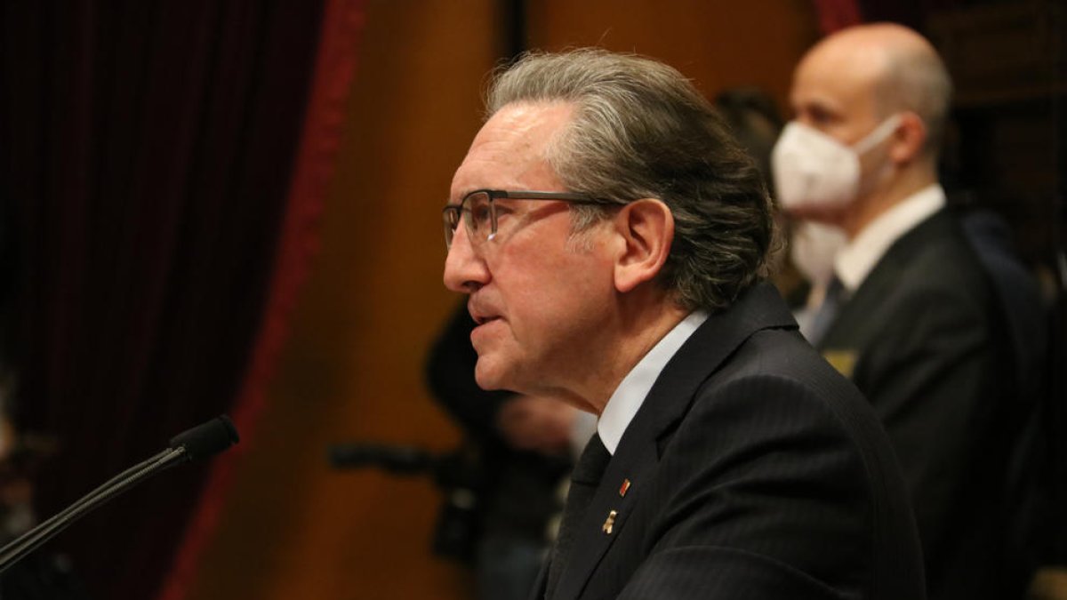 El conseller de Economía, Jaume Giró, durante un pleno del Parlament.