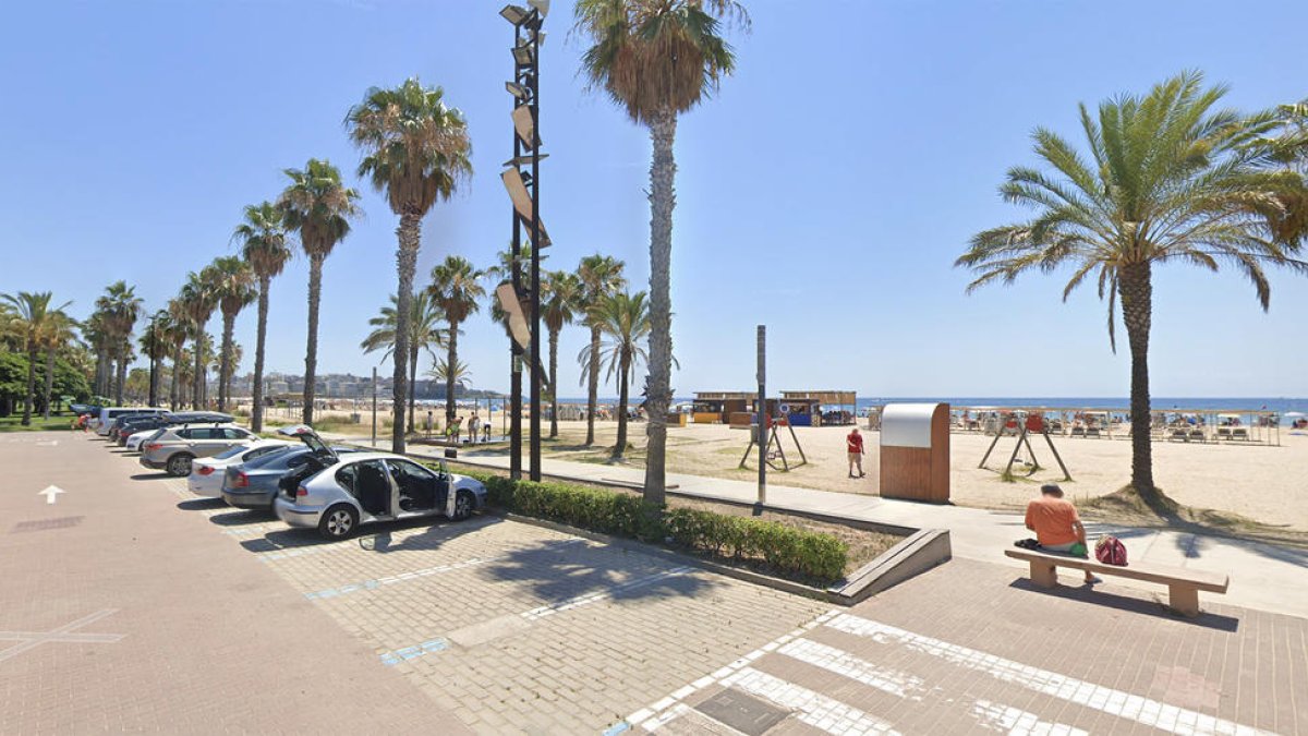 Imagen de archivo d ela playa de Levante de Salou.