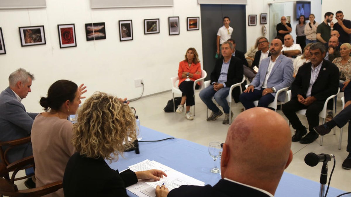 Generalitat, Diputació y municipios confían en que la inversión ayude a incrementar el bajo número de pernoctaciones