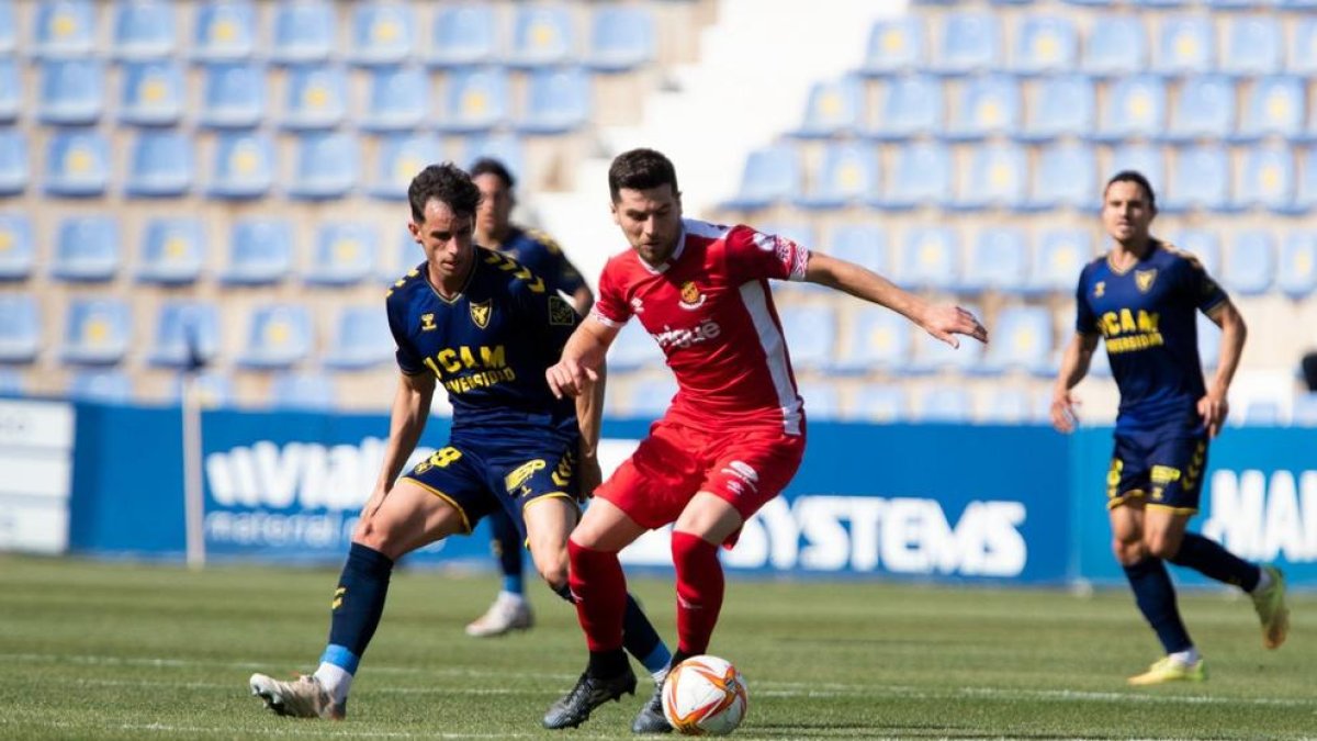 Bonilla con el balón.