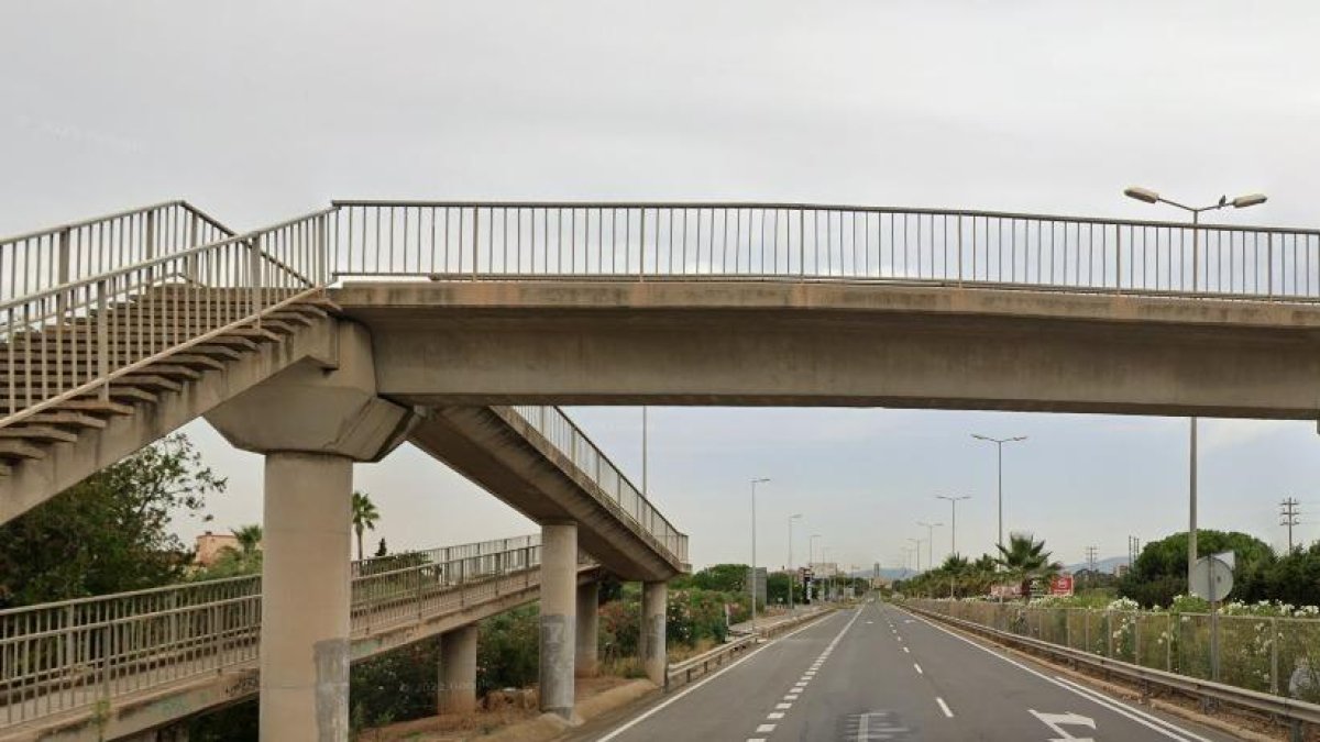 L'avinguda Tarragona de Reus, on s'implementarà un dels carrils bici.