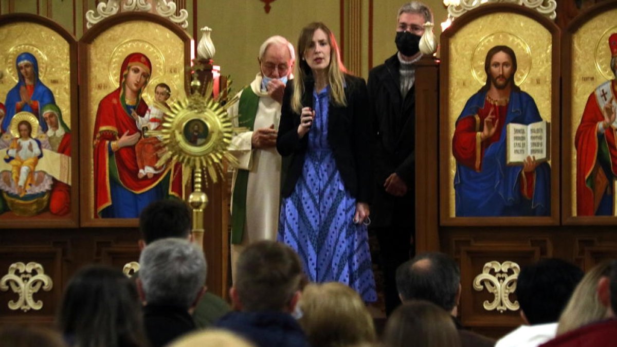 La consellera d'Acció Exterior i Govern Obert, Victòria Alsina, en un moment de la seva intervenció a la missa especial que la comunitat ucraïnesa de Guissona ha celebrat.