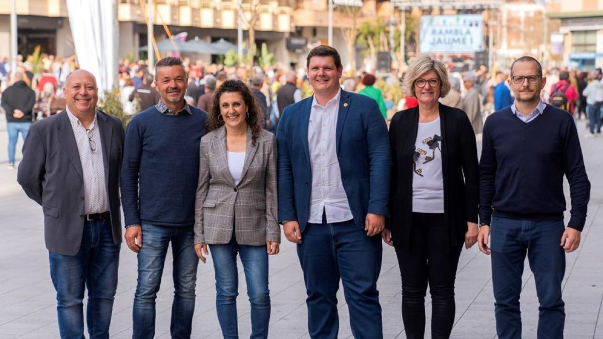 Imatge dels sis primers caps de llista de la candidatura de Ciutadans a Cambrils.