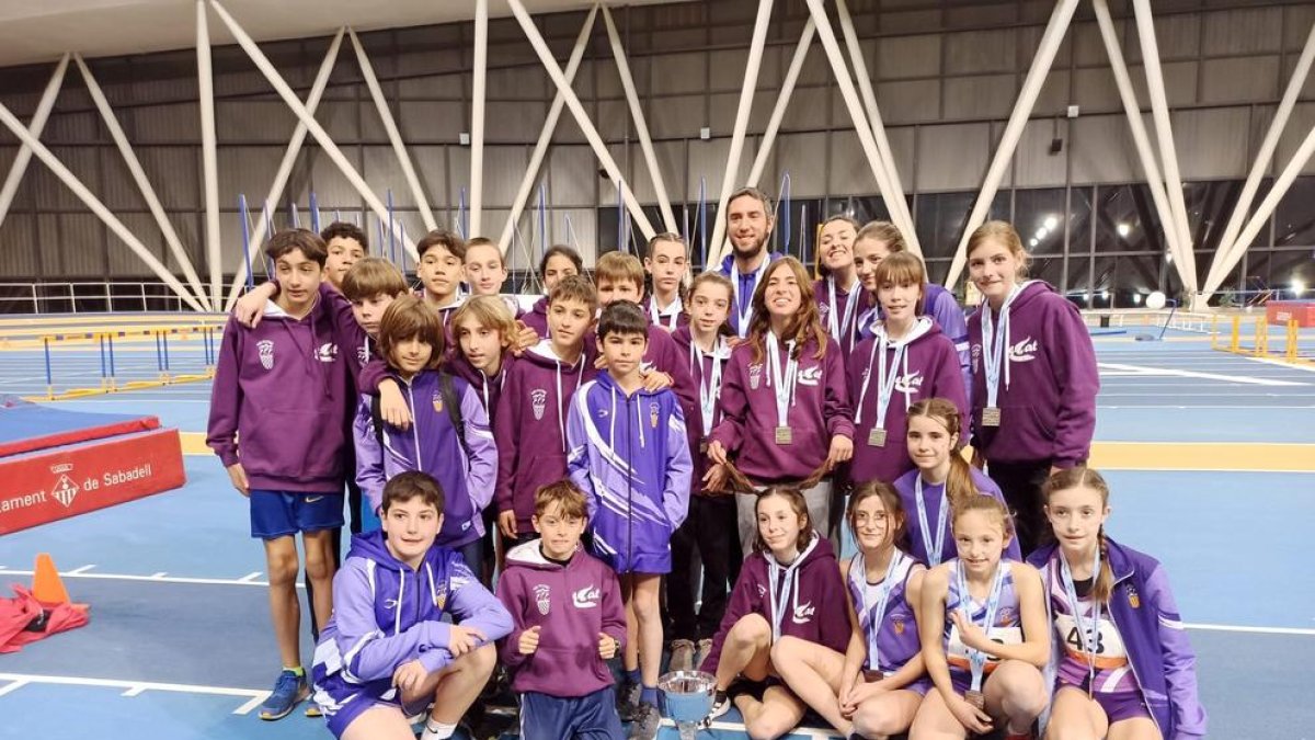 El equipo sub 14 femenino del Club de Atletismo Tarragona.