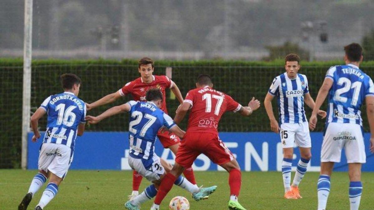 En el partido de ida el Nàstic perdió por un contundente 2-0 sin tener opciones.