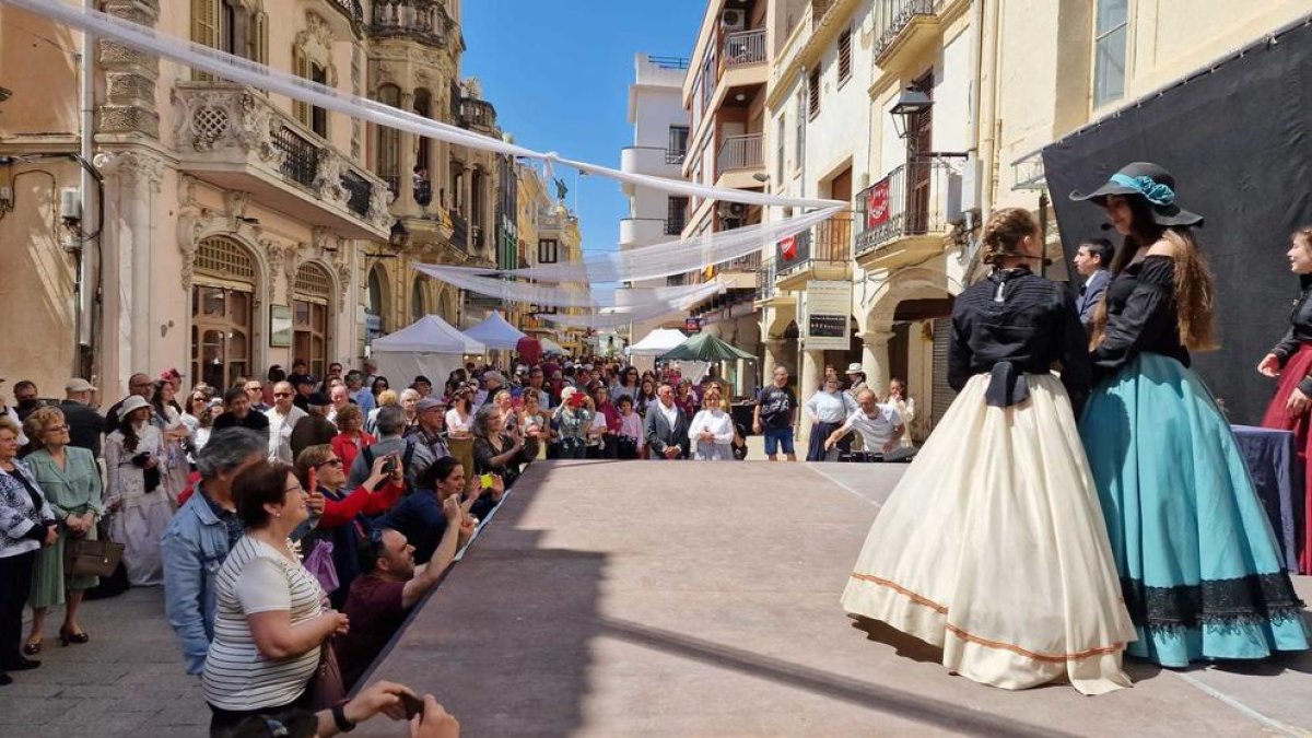 Una edición pasada de la Feria Modernista del Penedès, que celebrará su X edición el 14 y 15 de abril.