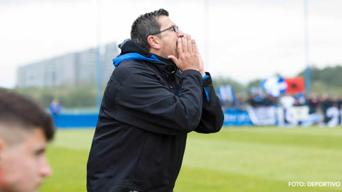 El técnico grana Iñaki Alonso.