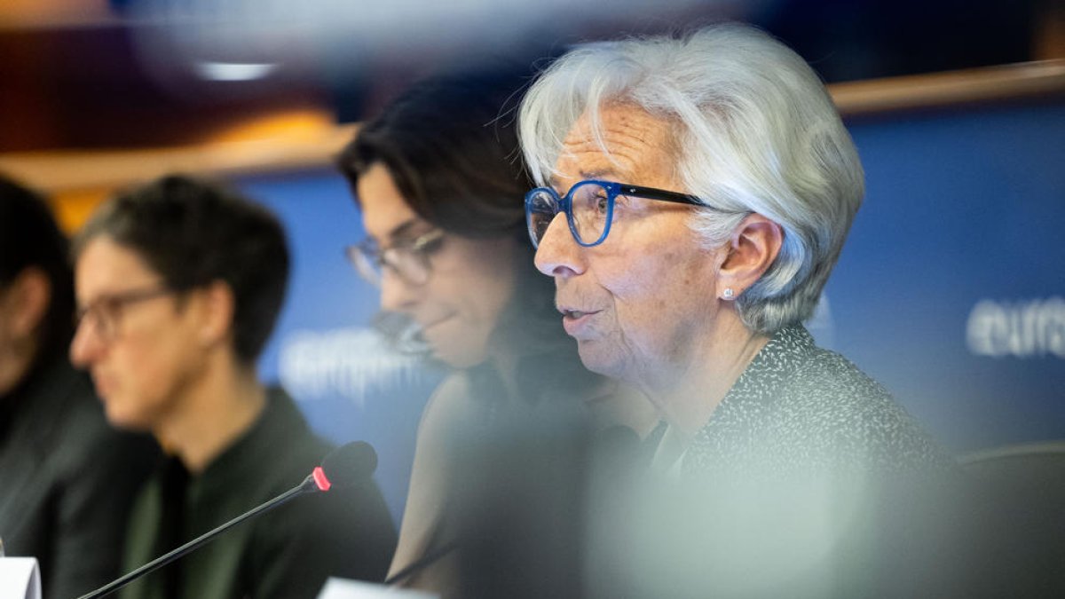 La presidenta del Banco Central Europeo (BCE), Christine Lagarde, durante un diálogo con los Eurodiputados del Comité Económico y Asuntos Monetarios en Bruselas.