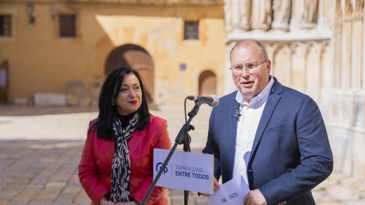 Miguel Tellado i Maria Mercè Martorell van visitar la Catedral de Tarragona.