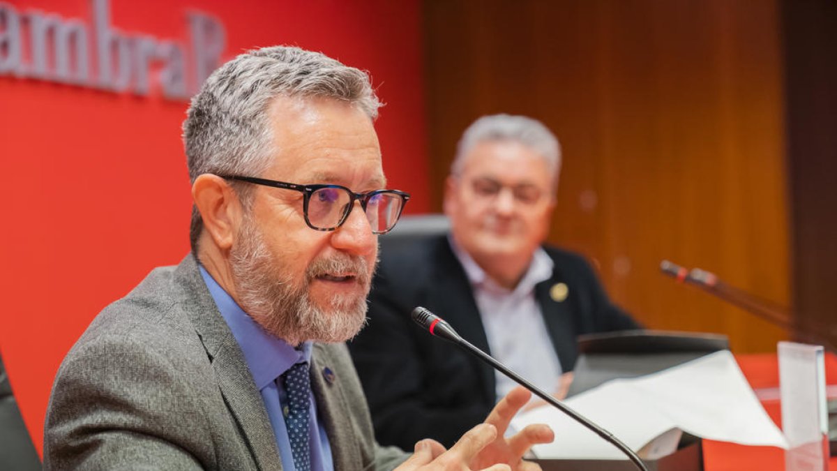 El president del Port de Tarragona, Saül Garreta, durant la conferència a la Cambra de Comerç.