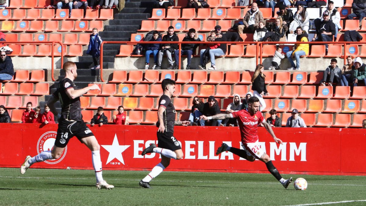 Marc Fernández ha marcado dos goles en los cuatro partidos de liga que ha disputado.