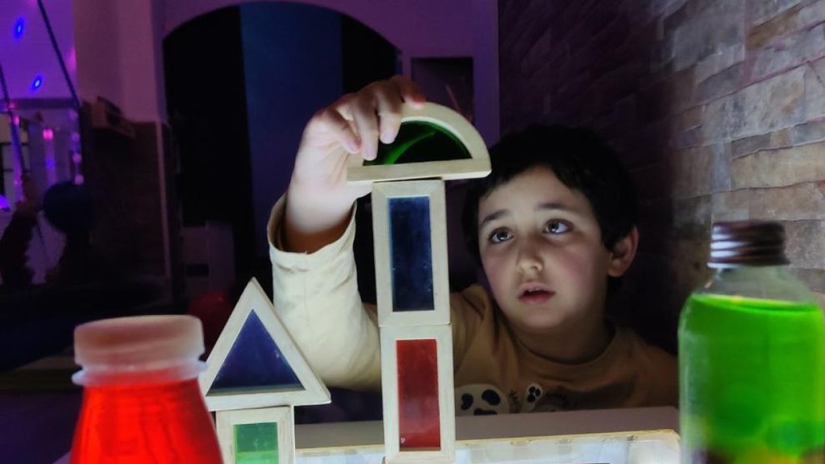 El centro de Torreforta apoya a las familias de Tarragona con niños con autismo.