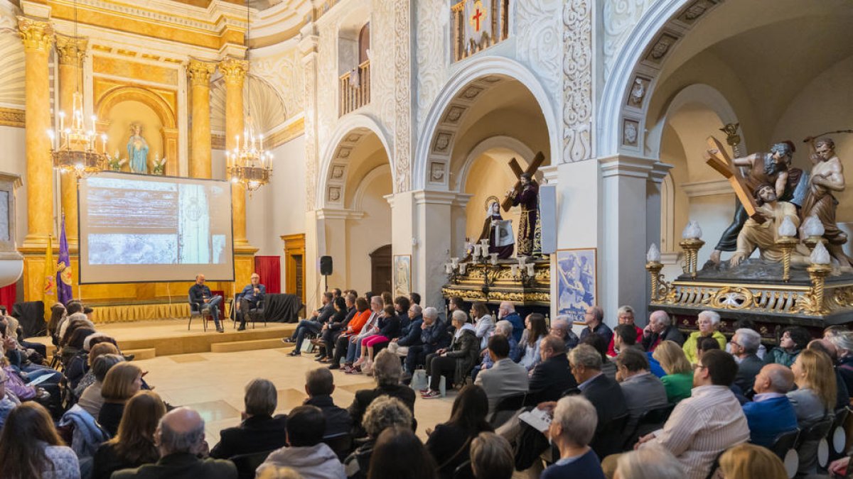 La Germandat de Jesús Natzarè va celebrar ahir la presentació de l'opuscle, a càrrec de Joan Sala.