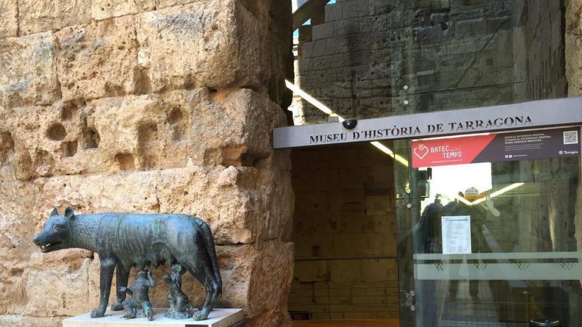 Imatge d'arxiu de l'entrada del Museu d'Història de Tarragona.