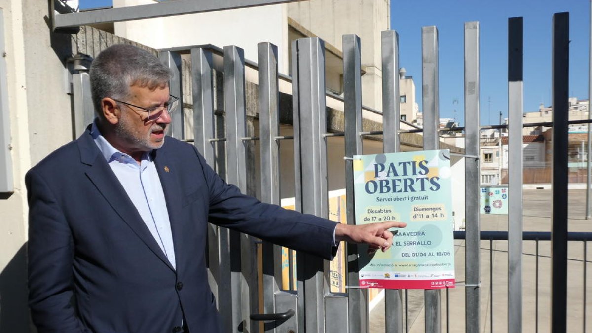 Pau Ricomà quiere extender el proyecto 'Patis Oberts' al resto de centros escolares durante los fines de semana y verano.