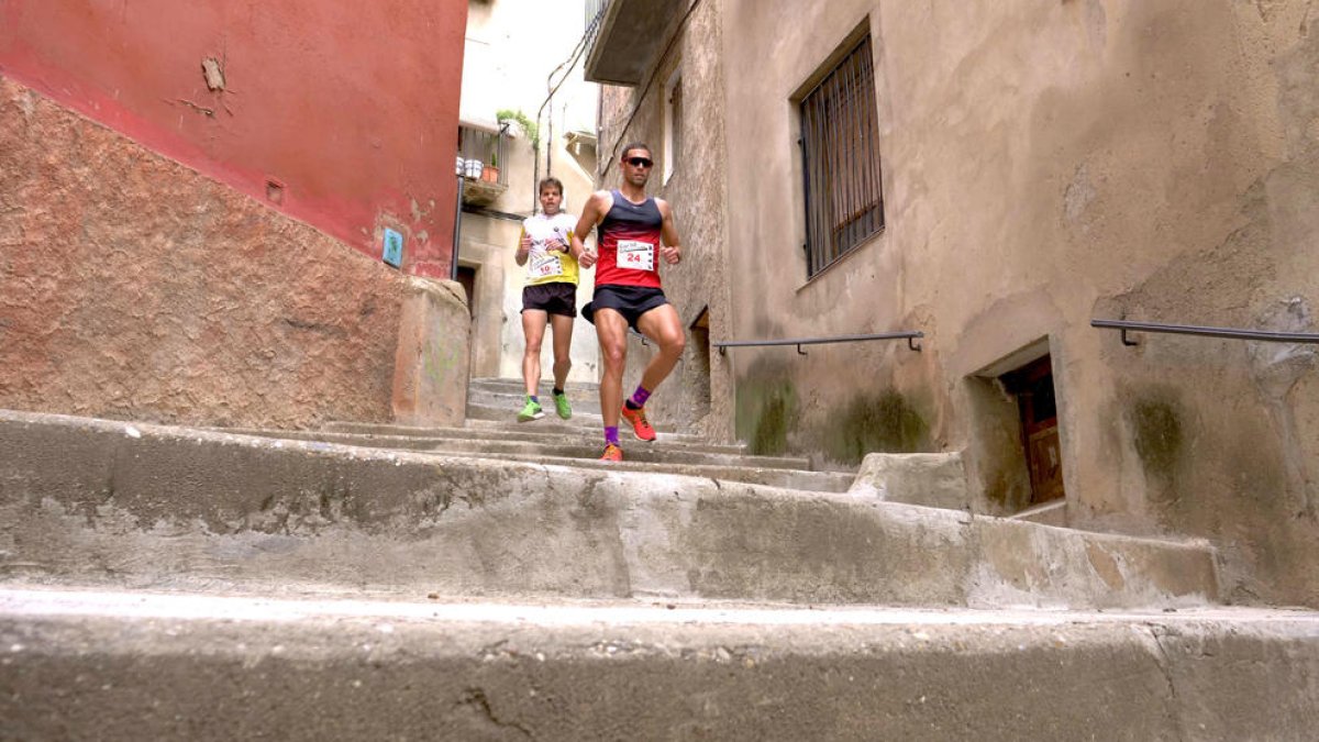 La Cursa de les 1.000 Escales Flixanques celebrarà el proper 7 d'abril.