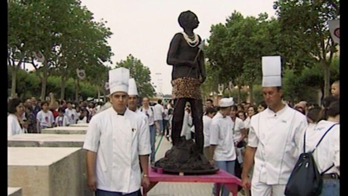 Fotogramas de “El Baquet Gigante de Antoni Miralda”.