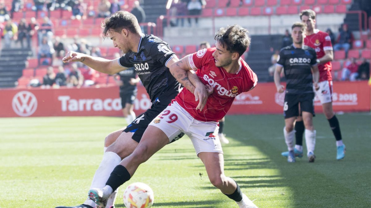 Marc Álvarez en el partit del Nàstic contra la Real Sociedad B aquesta temporada.