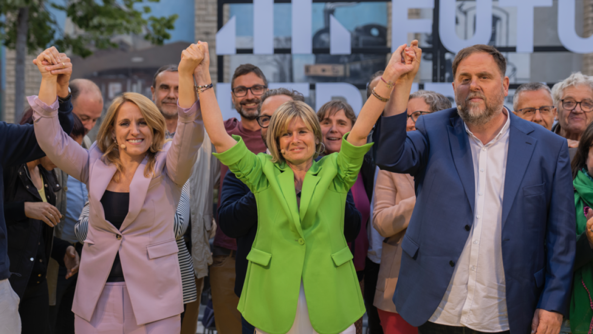 Llauradó va estar acompanyada de Natàlia Mas i Oriol Junqueras a l'acte central de campanya.