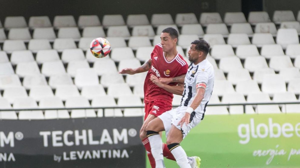 Pablo Fernández ha estat un dels golejadors en el partit contra el Castellón.