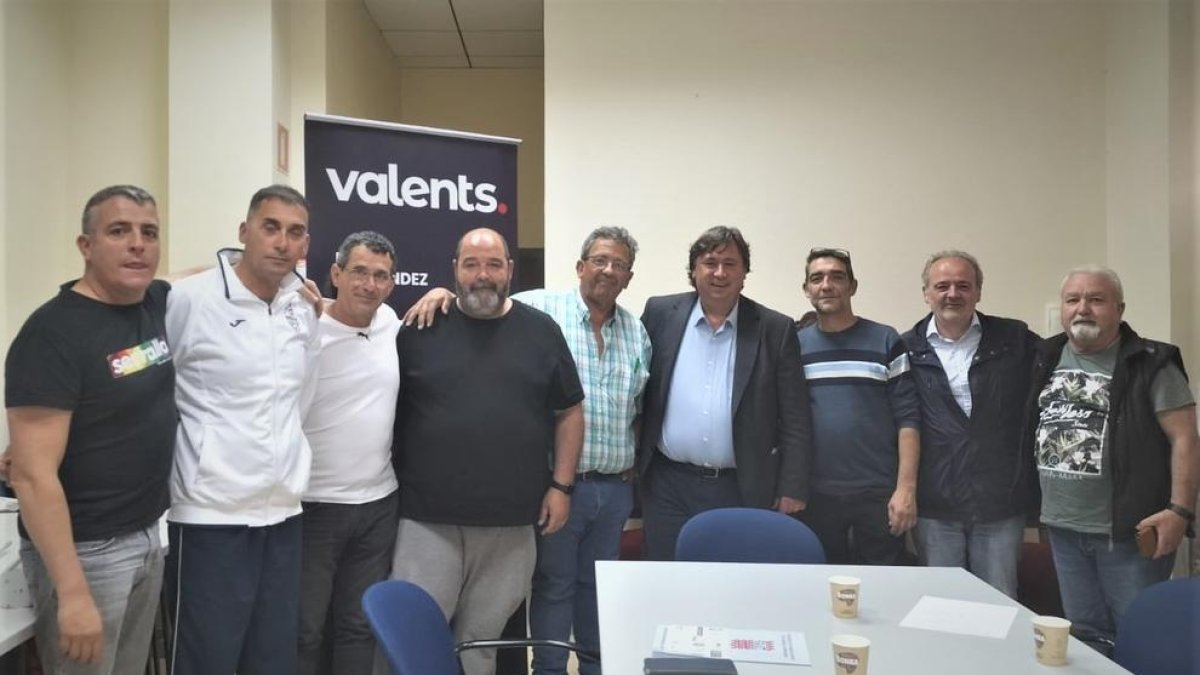 La formació Velents ha visitat als membres de la FAVT.