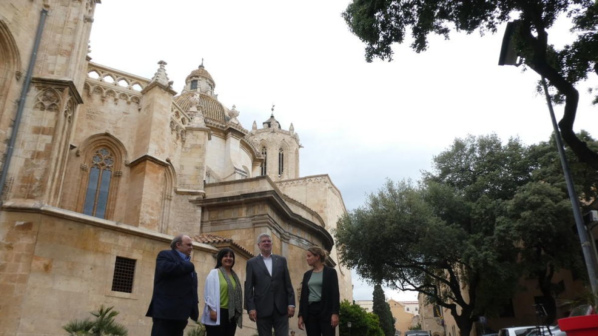 Ricomà ha avançat que el carrer de les Coques serà una zona per a vianants, lliure de cotxes.