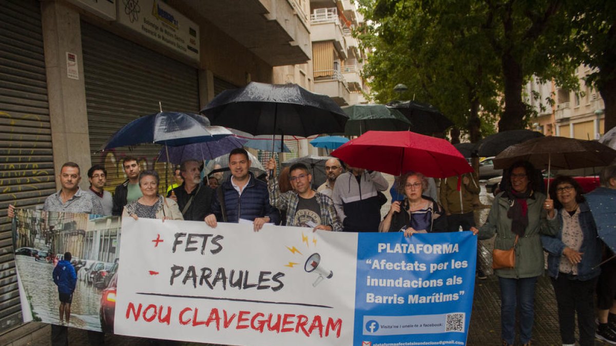 Ahir es va presentar al públic la plataforma Afectats per les inundacions als barris marítims.