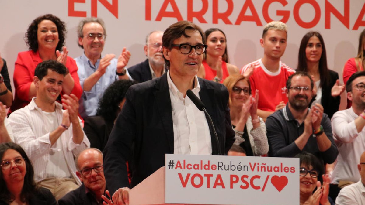 El primer secretari del PSC, Salvador Illa, en l'acte final de campanya dels socialistes a Tarragona.