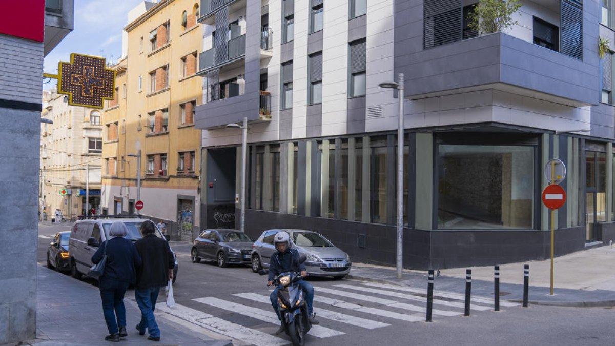 La previsión es que las obras de la calle López Peláez duren unos seis meses.