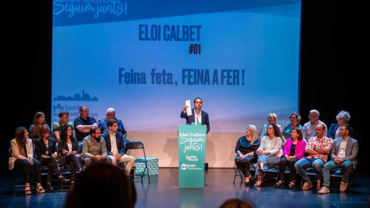 Eloi Calbet durant l'acte final de campanya pel 28-M al Morell.